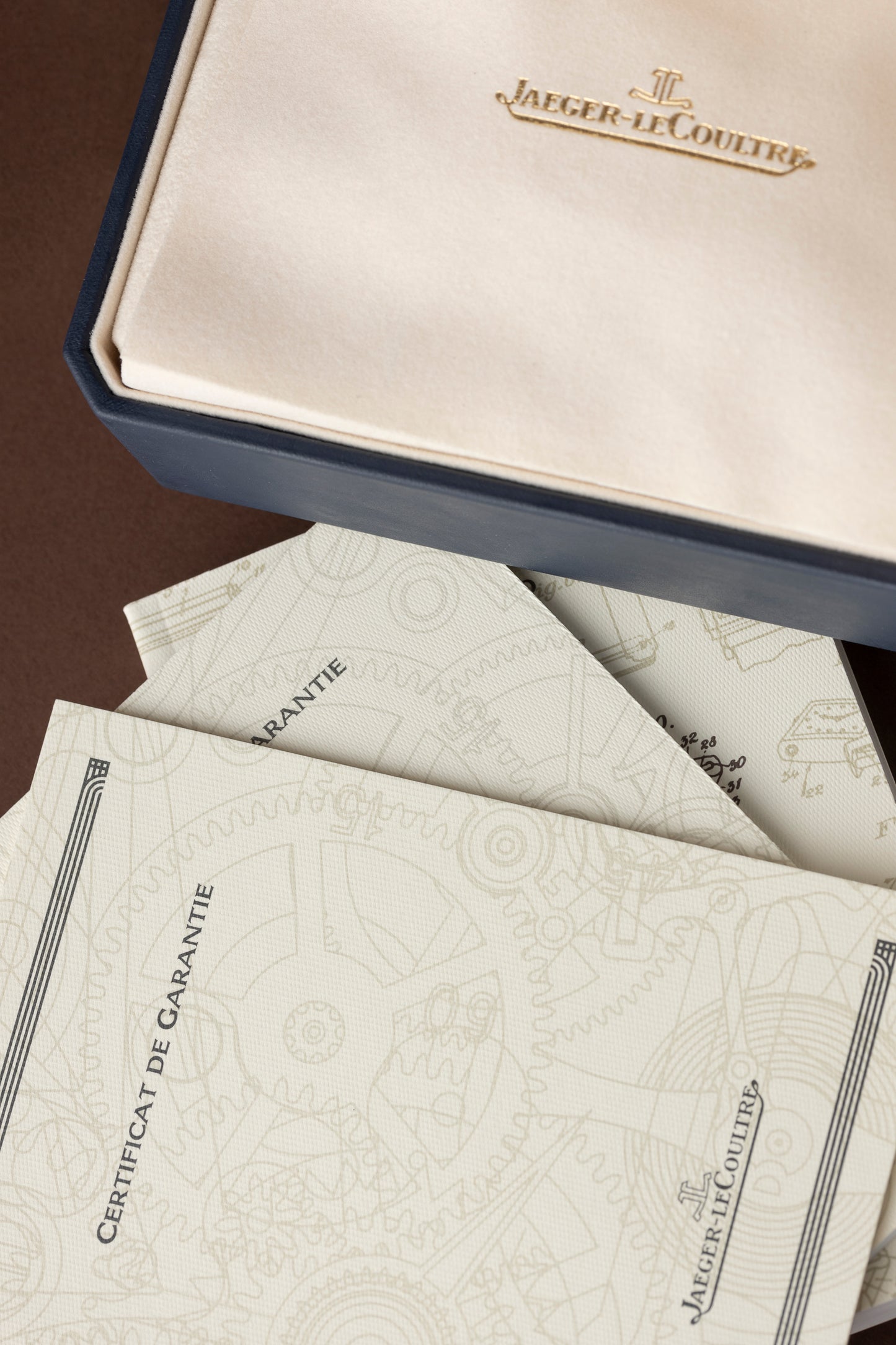 Jaeger-LeCoultre Reverso Grande Date