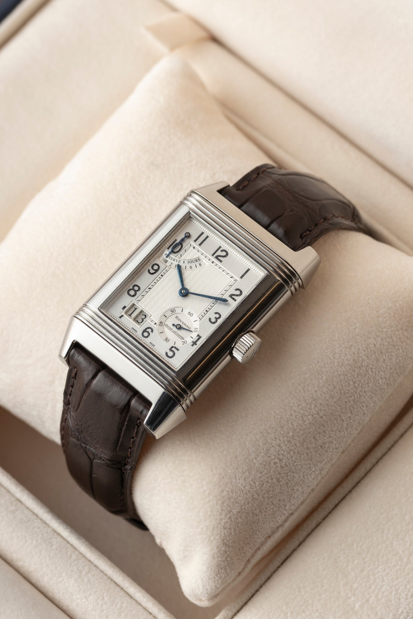 Jaeger-LeCoultre Reverso Grande Date